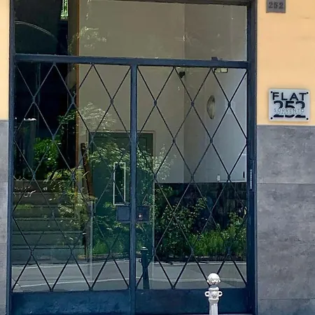 Flat 252 Sorrento *